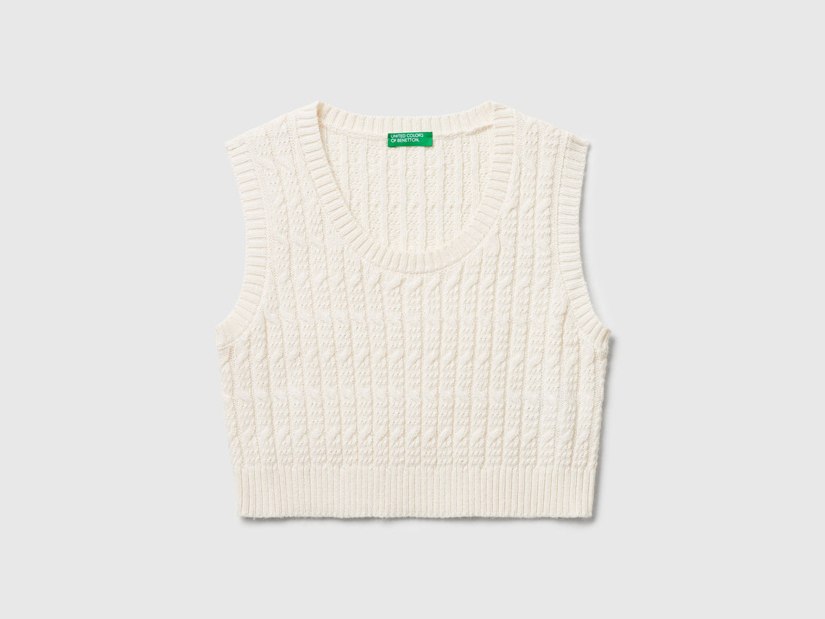 Gilet in maglia con trecce