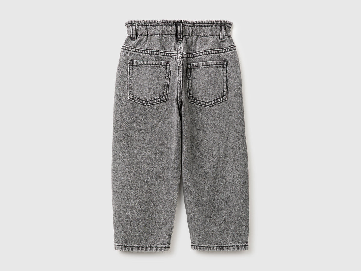 Jeans baloon fit con ricami