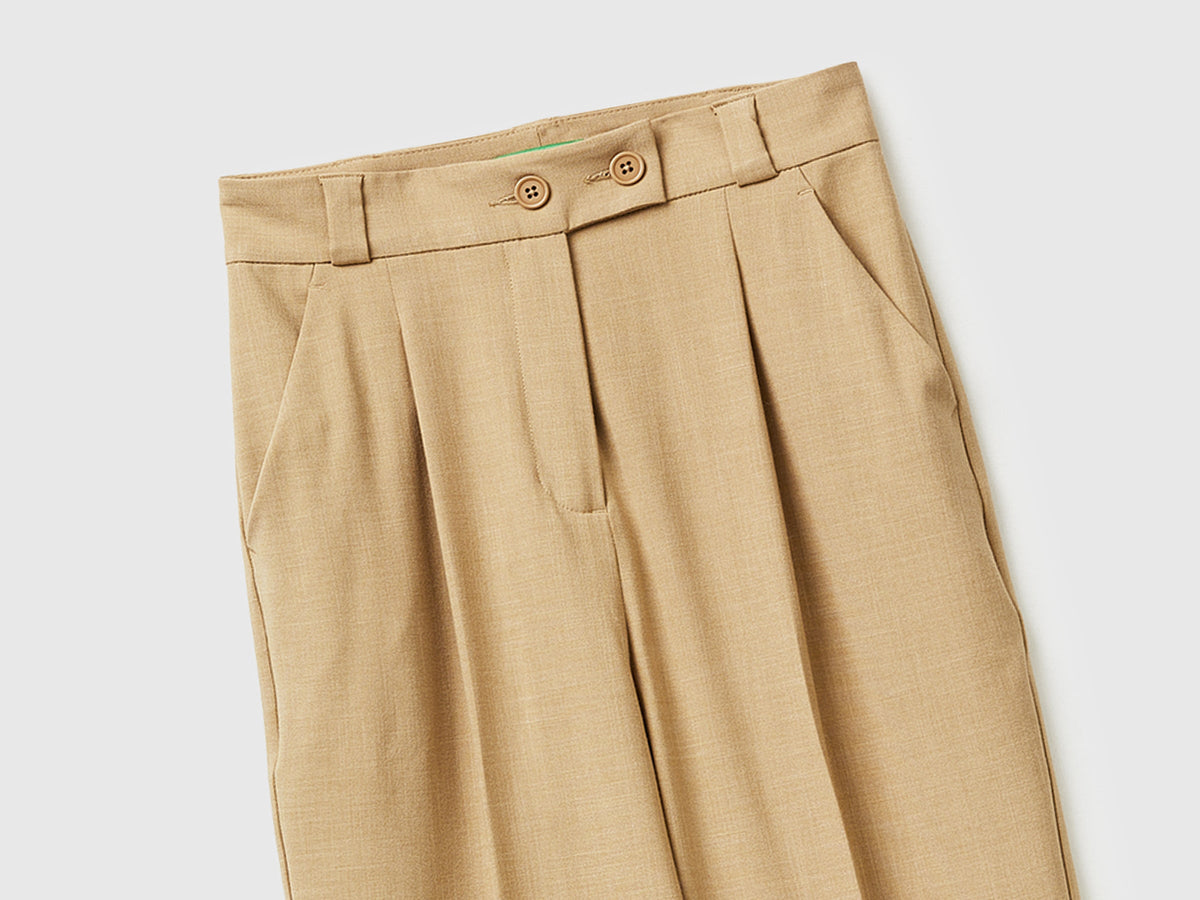 Pantaloni carrot fit