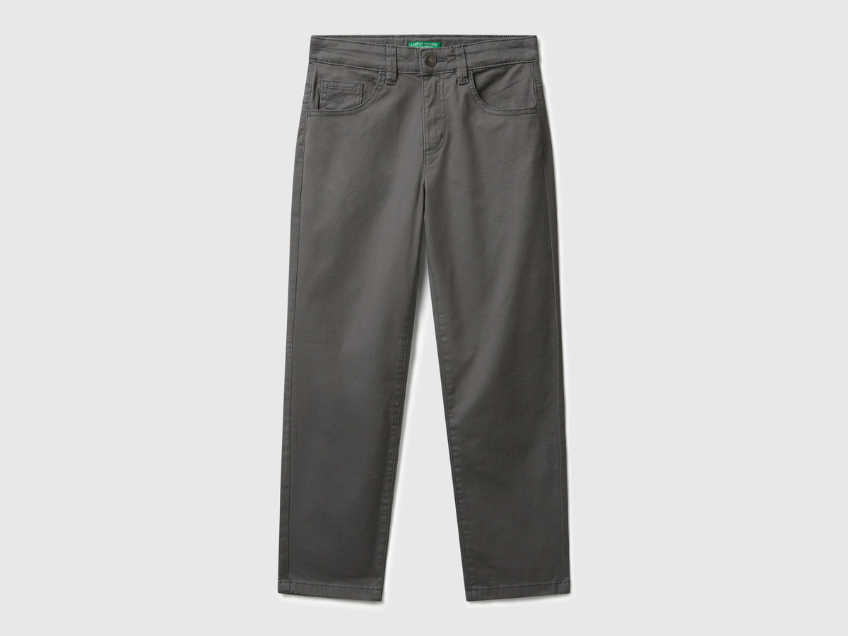 Pantaloni cinque tasche in cotone stretch