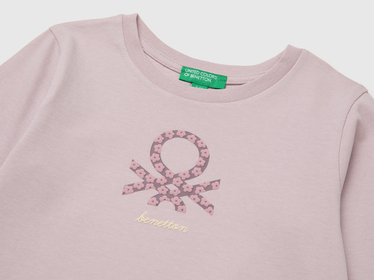 T-shirt con stampa effetto rigonfio