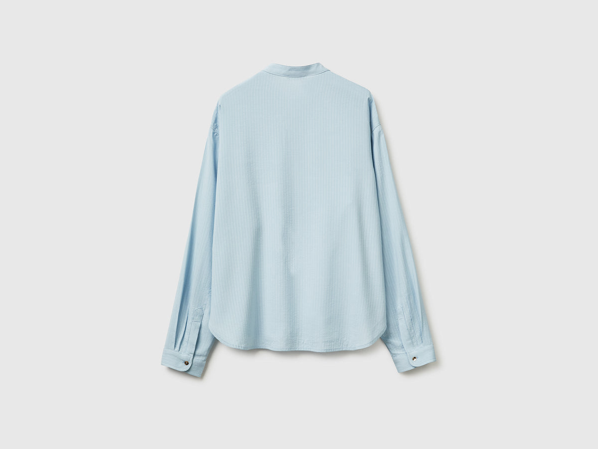 Blusa a righe con collo alla coreana