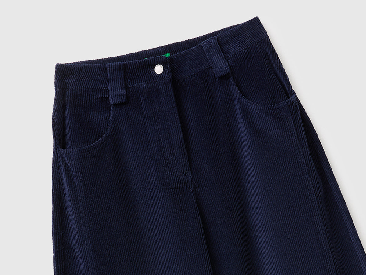 Pantaloni barrel fit in velluto a costine