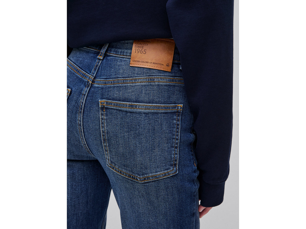 Jeans flare fit