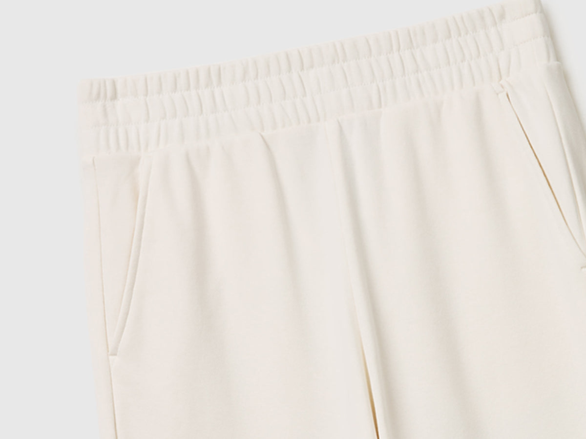 Pantaloni ampi in felpa