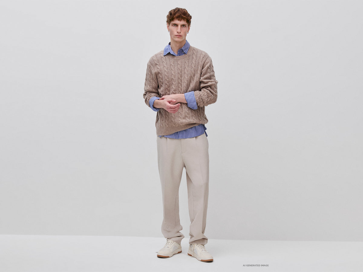 Maglia girocollo con trecce in misto lana