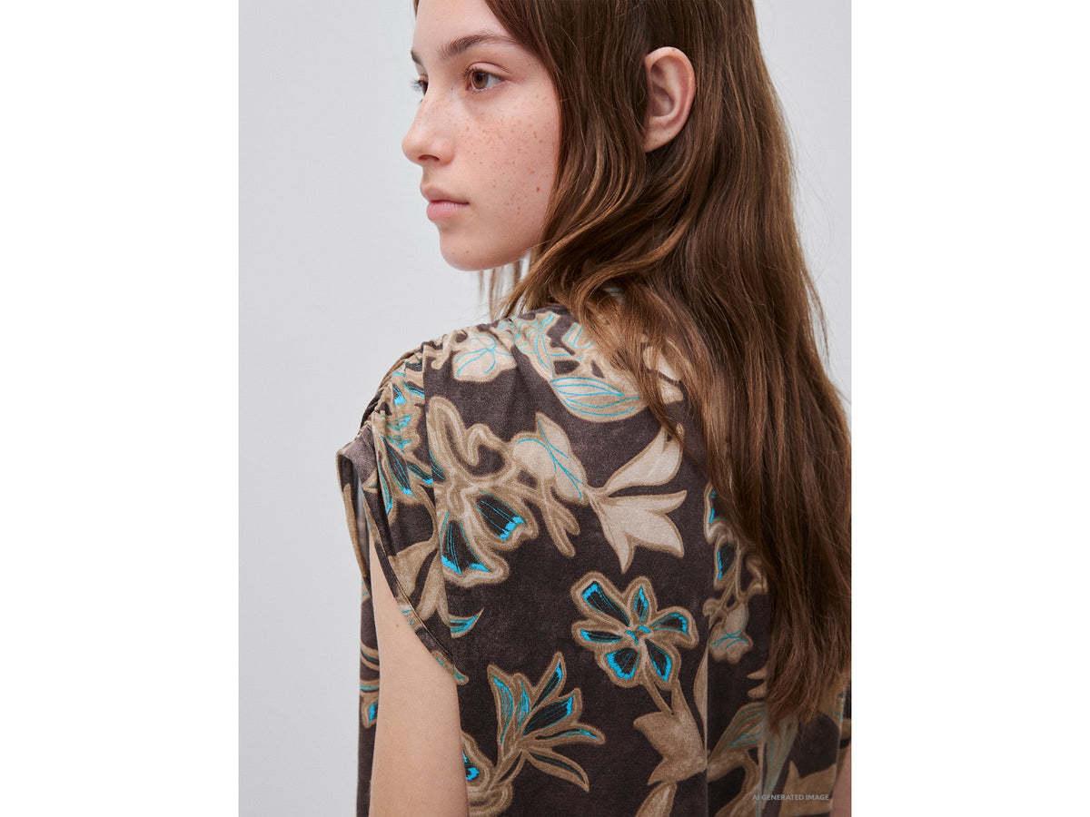 Top fluido con stampa floreale