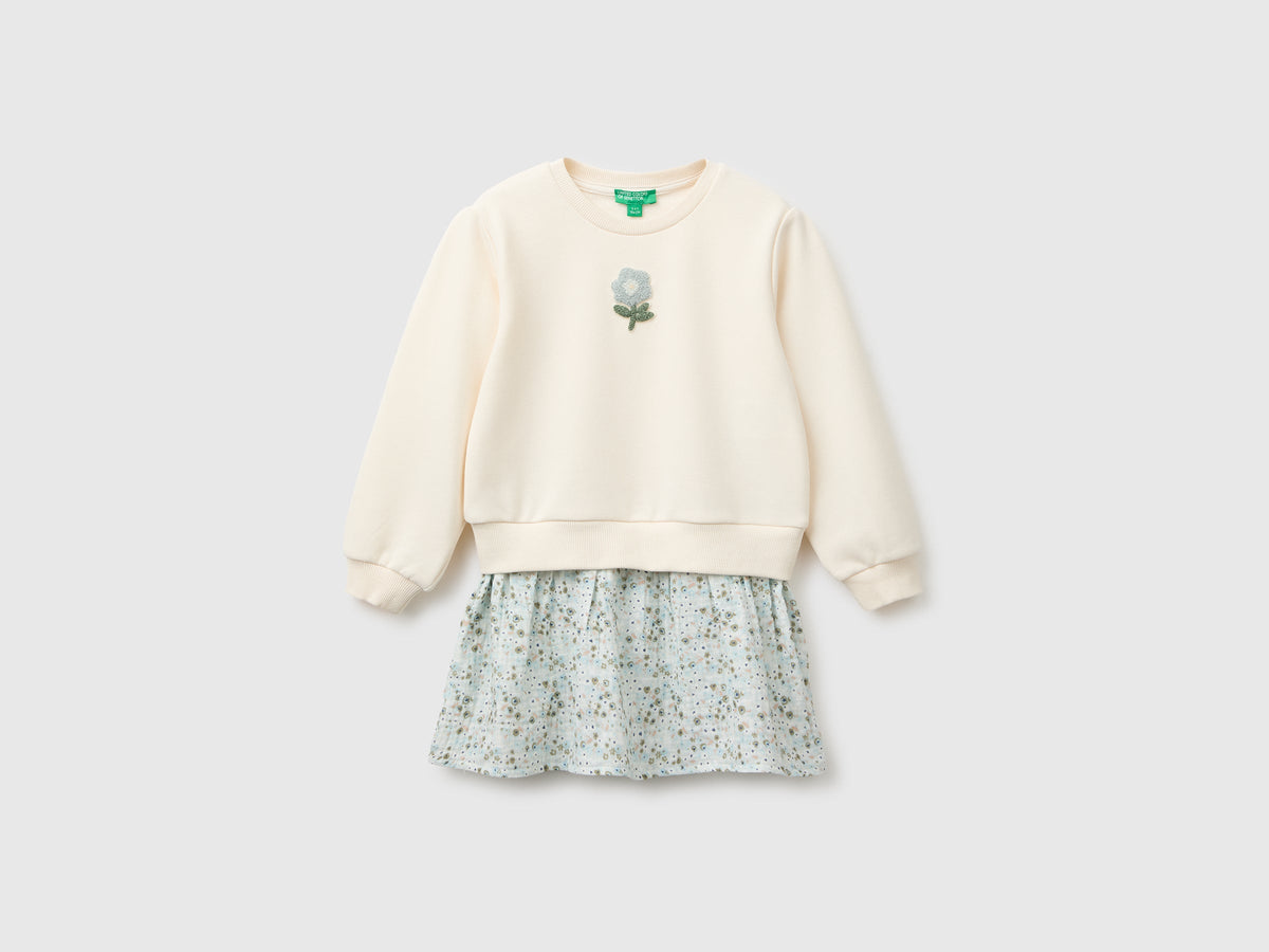 Vestito con gonna a fiori
