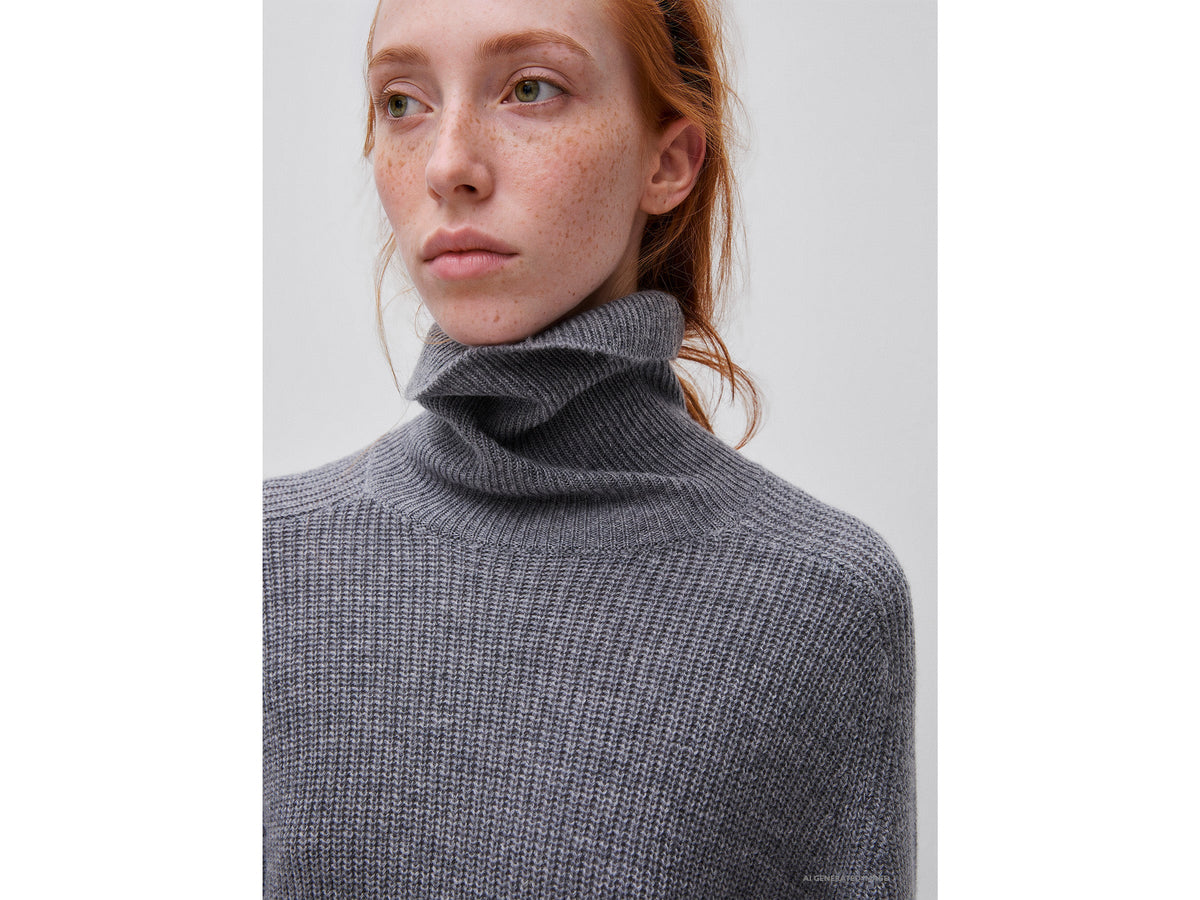 Vestito a collo alto in maglia di misto lana