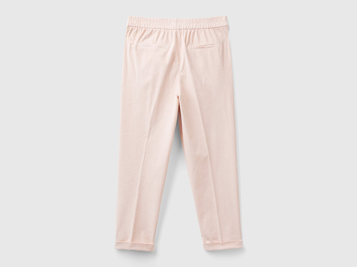 Chino in velluto con vita elasticizzata