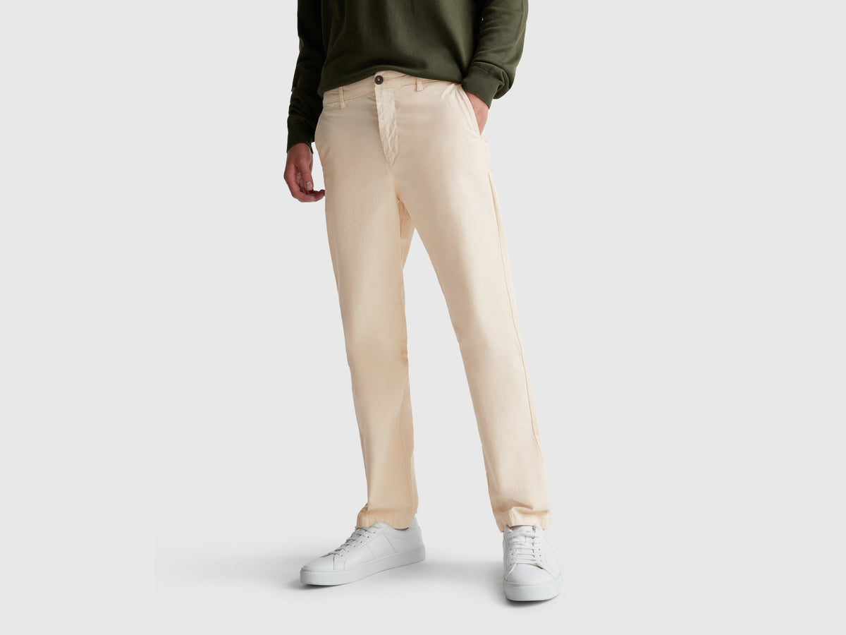 Chino straight fit