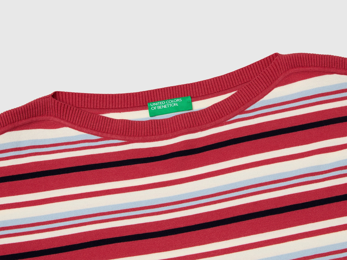 Maglia a righe scollo a barchetta