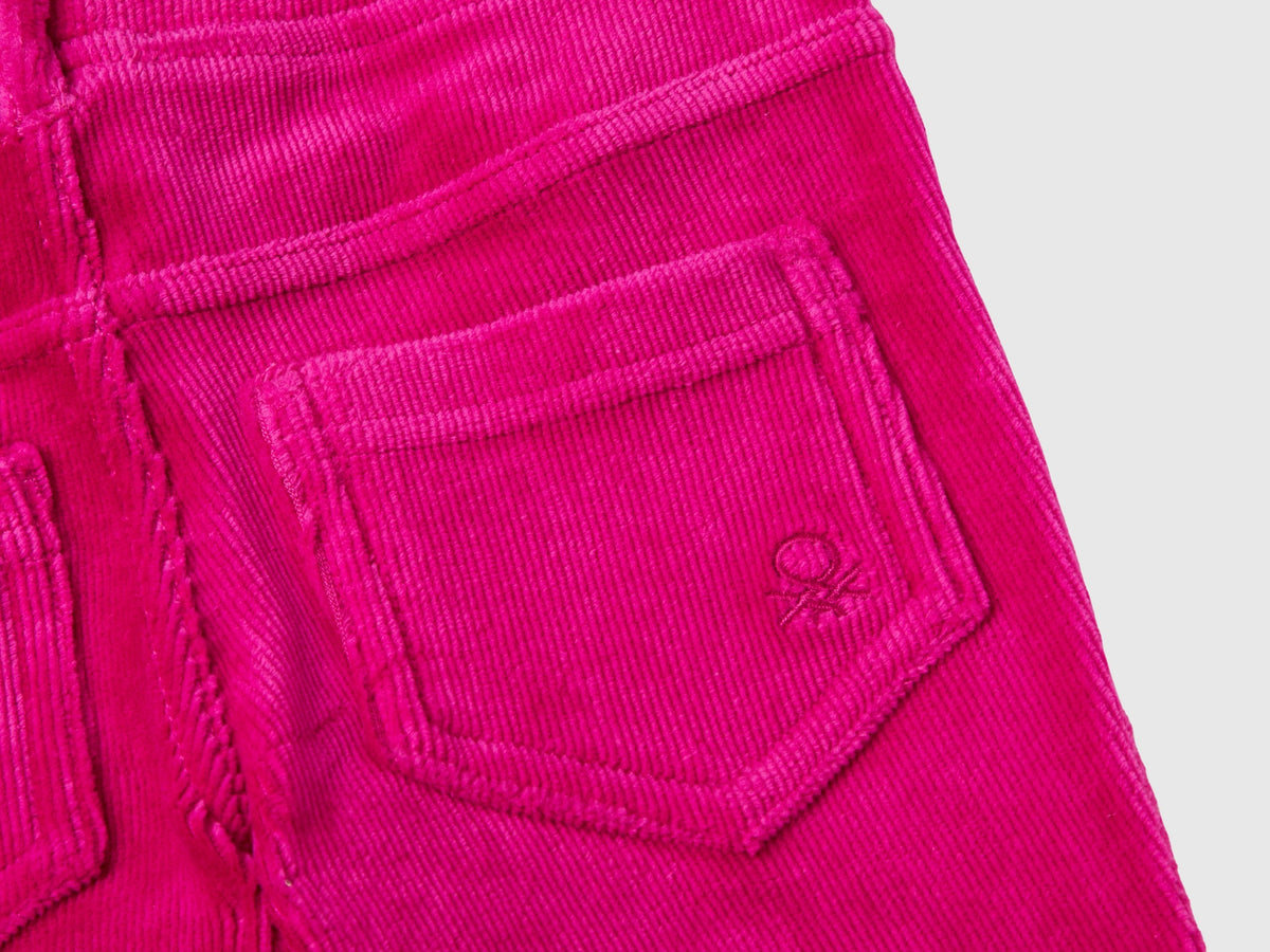 Pantaloni in ciniglia a costine