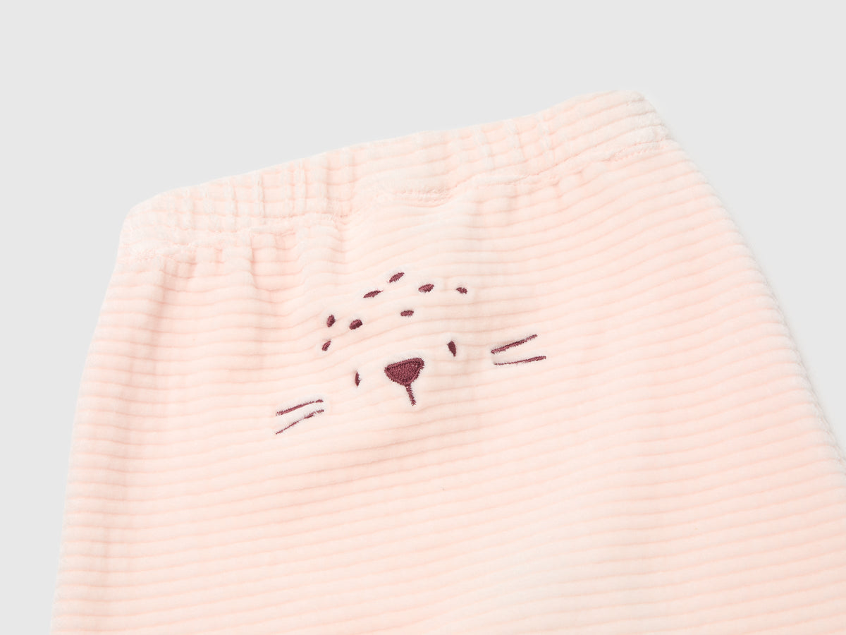 Pantaloni in ciniglia con ricamo