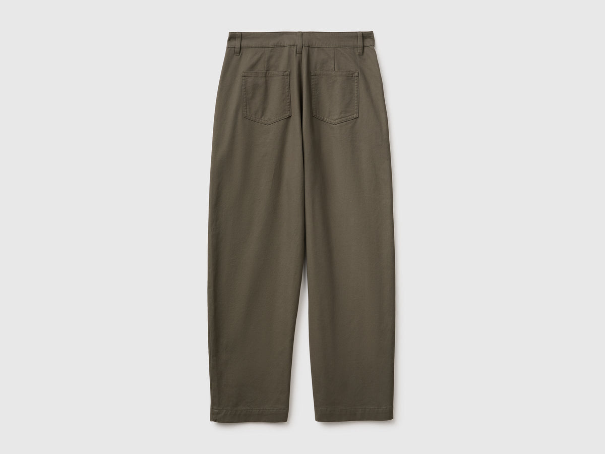 Pantaloni a vita bassa