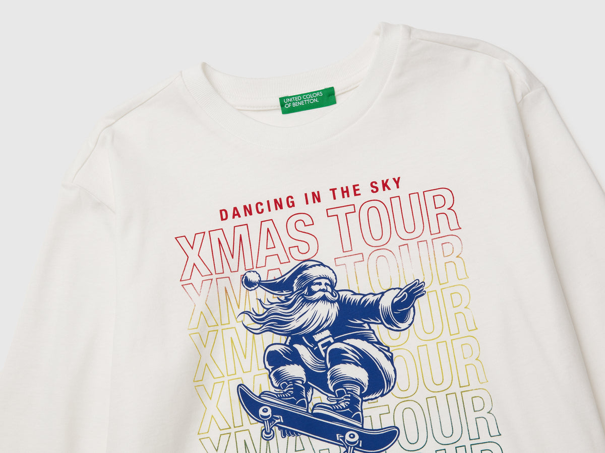 T-shirt con stampa in caldo cotone