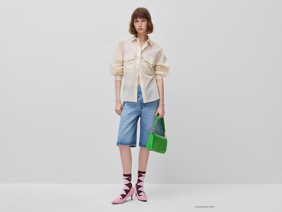 Camicia a righe con spacchi