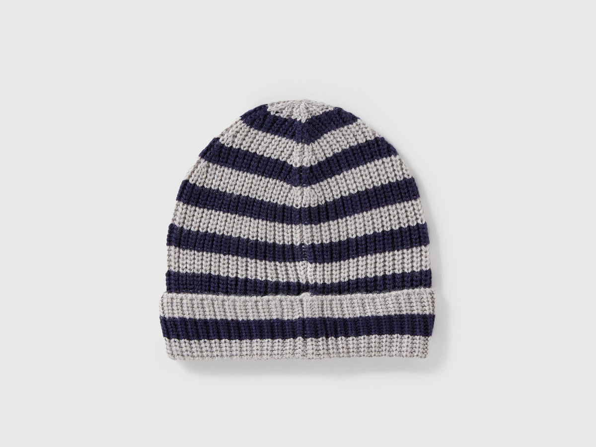 Cappello a righe multicolor