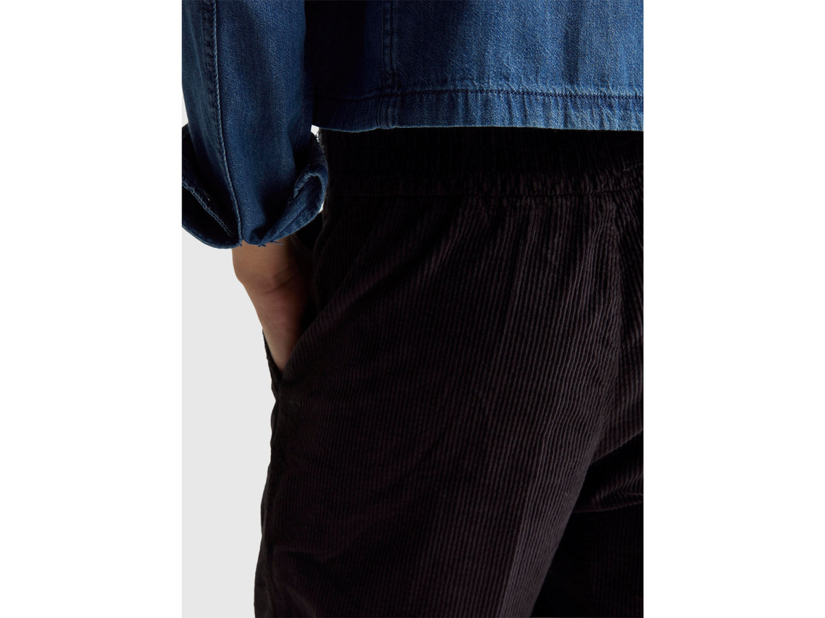 Pantaloni ampi in velluto