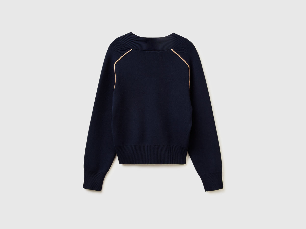 Maglia boxy fit con scollo a V
