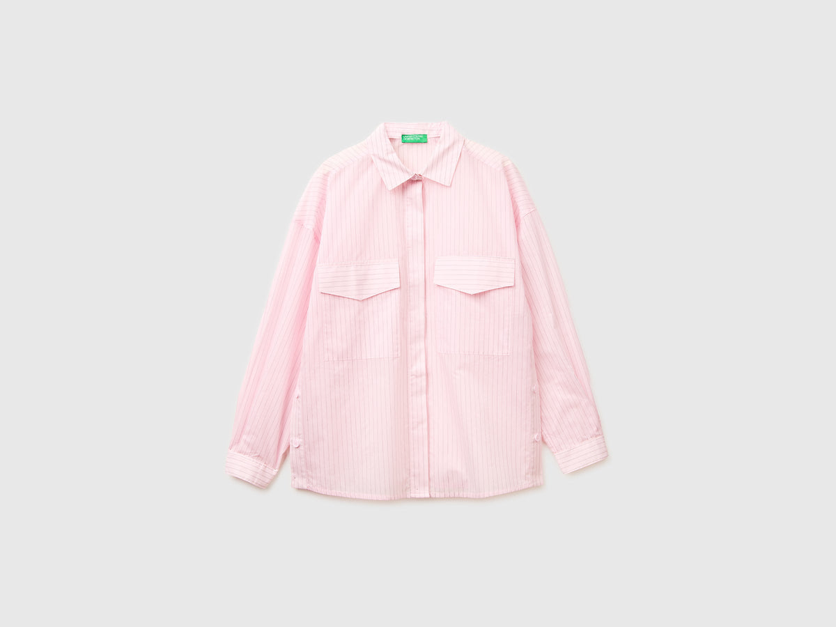 Camicia a righe con spacchi