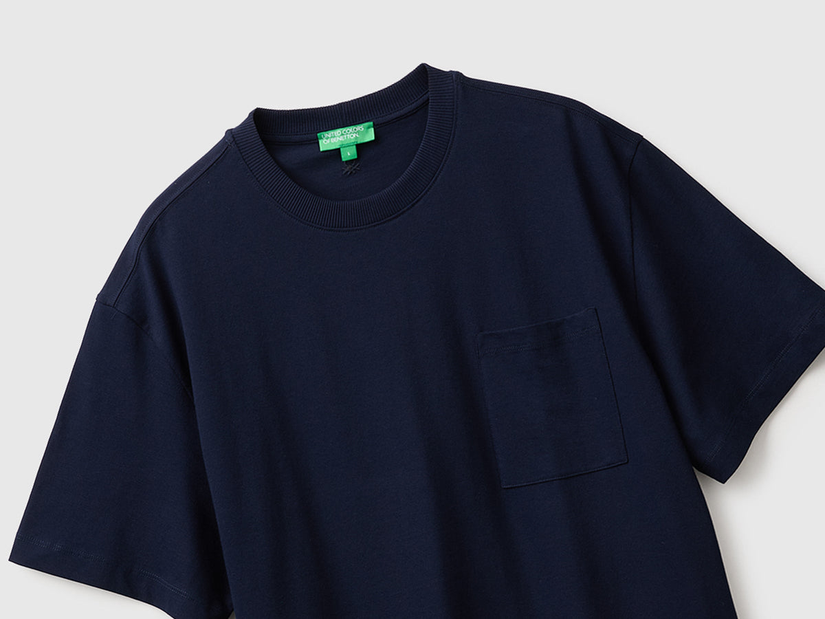 T-shirt con taschino