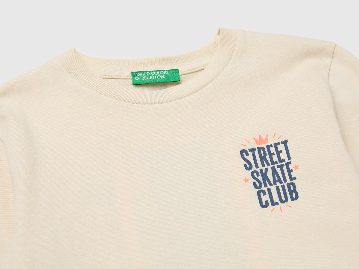 T-shirt con stampa in cotone bio