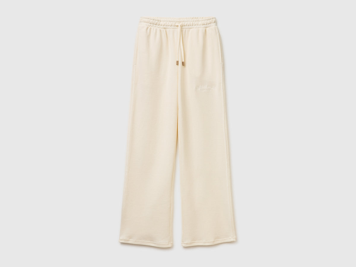 Pantaloni sportivi con ricamo