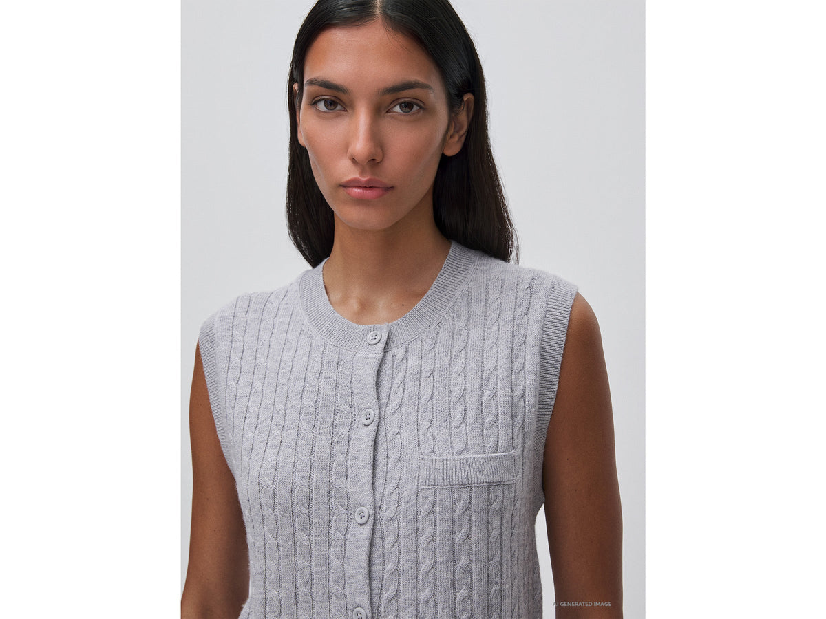 Gilet in maglia con trecce