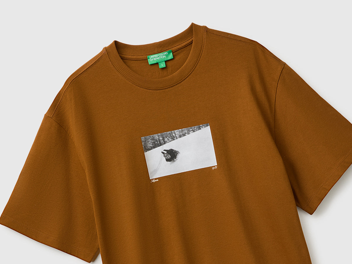 T-shirt relaxed fit con stampa in cotone bio