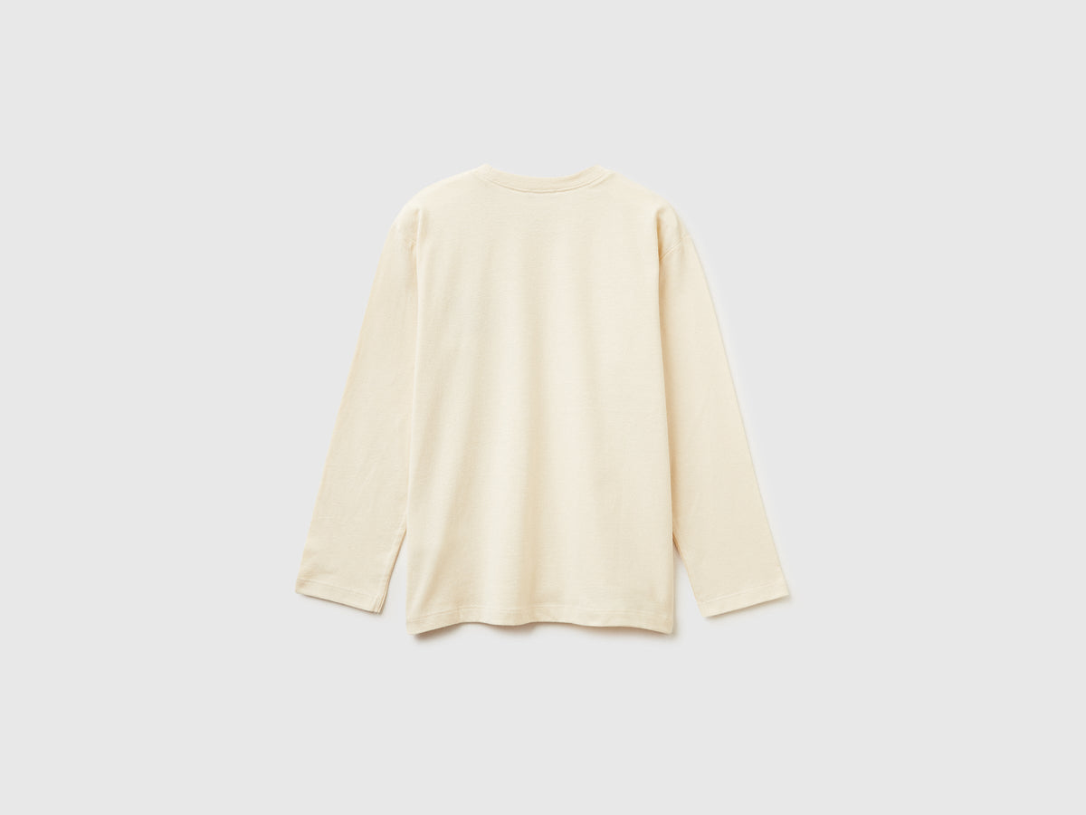 T-shirt in caldo cotone con stampa