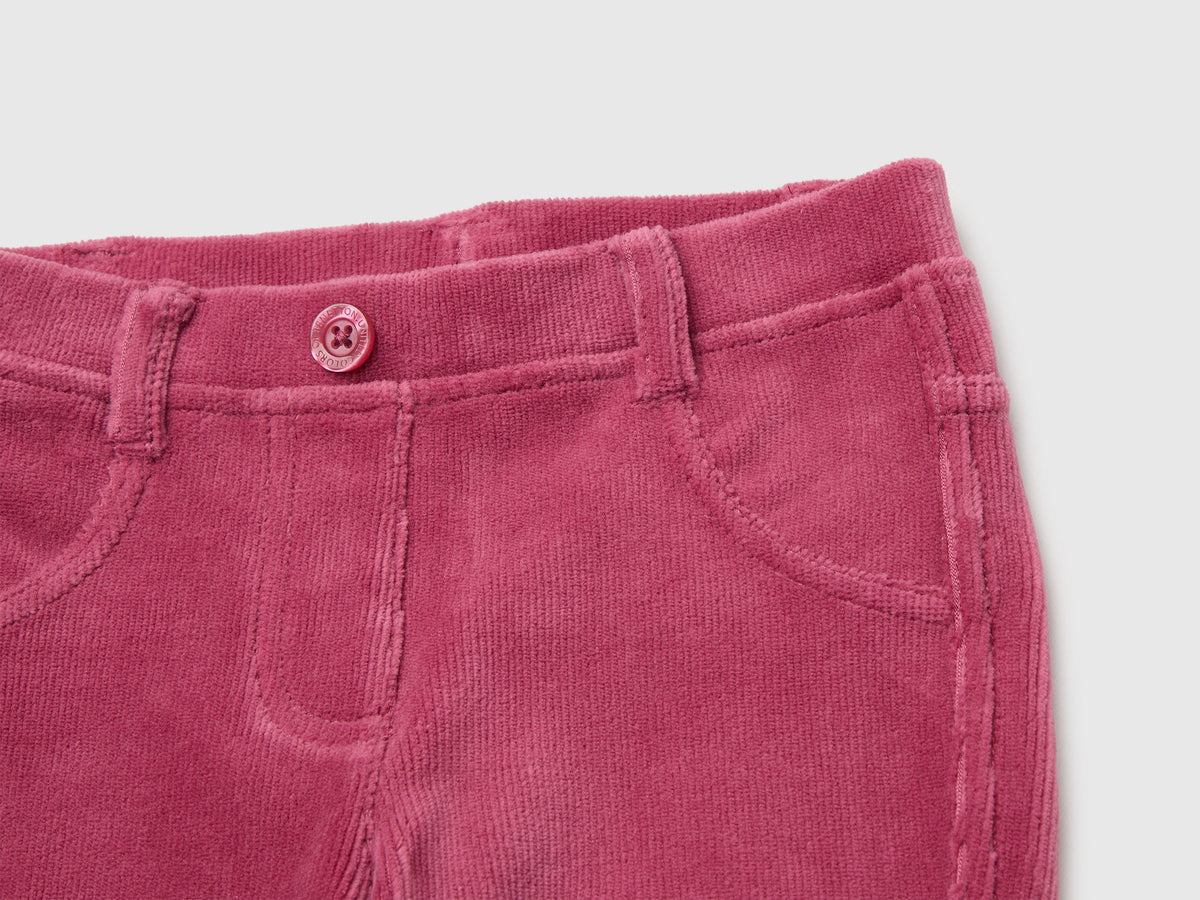Pantaloni in ciniglia a costine