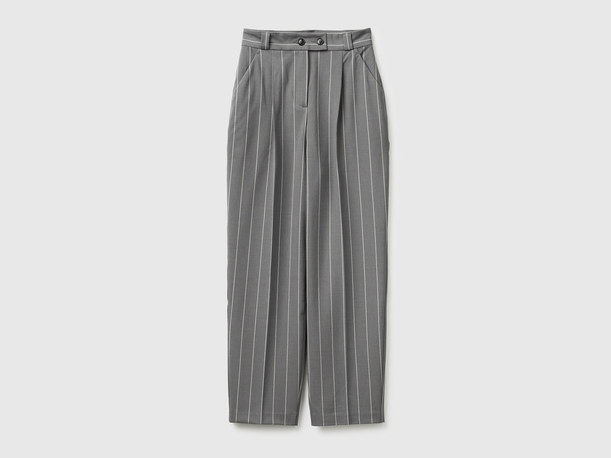 Pantaloni gessati carrot fit