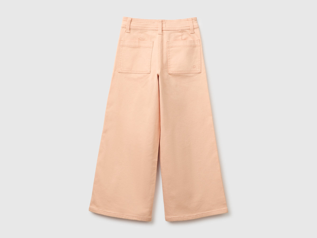 Pantaloni ampi in cotone stretch