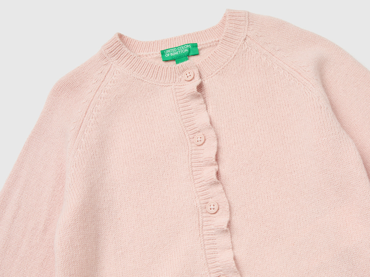 Cardigan girocollo con bottoni