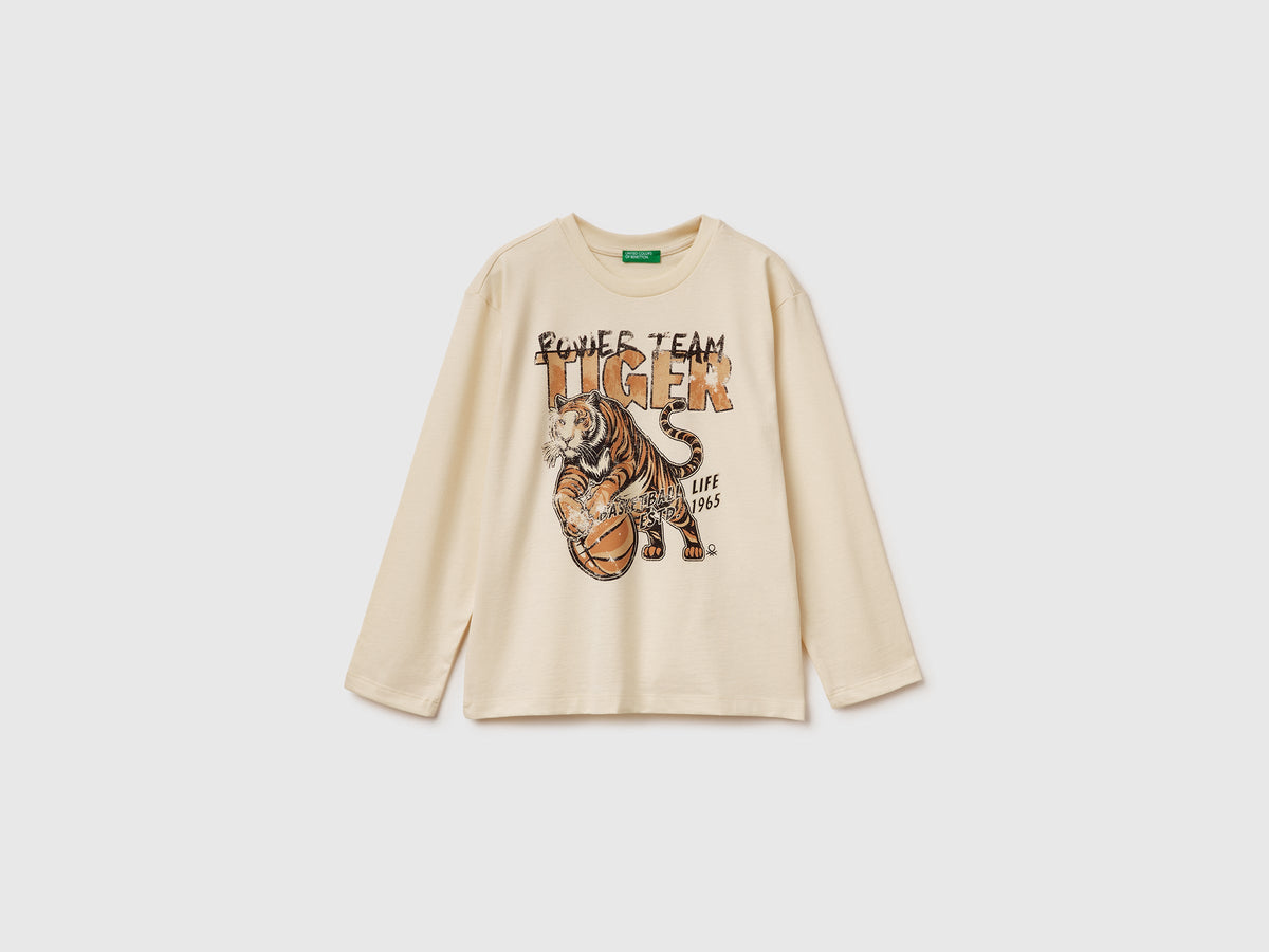 T-shirt con stampa in caldo cotone