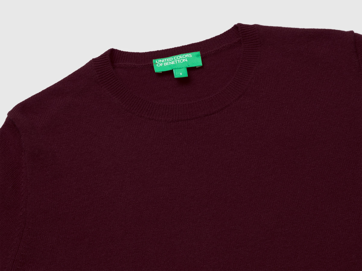 Maglia girocollo prugna in pura lana Merino