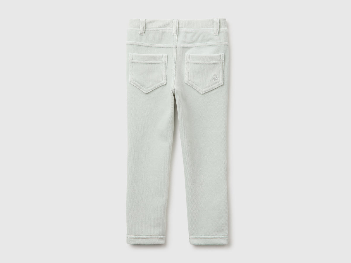Pantaloni in ciniglia a costine