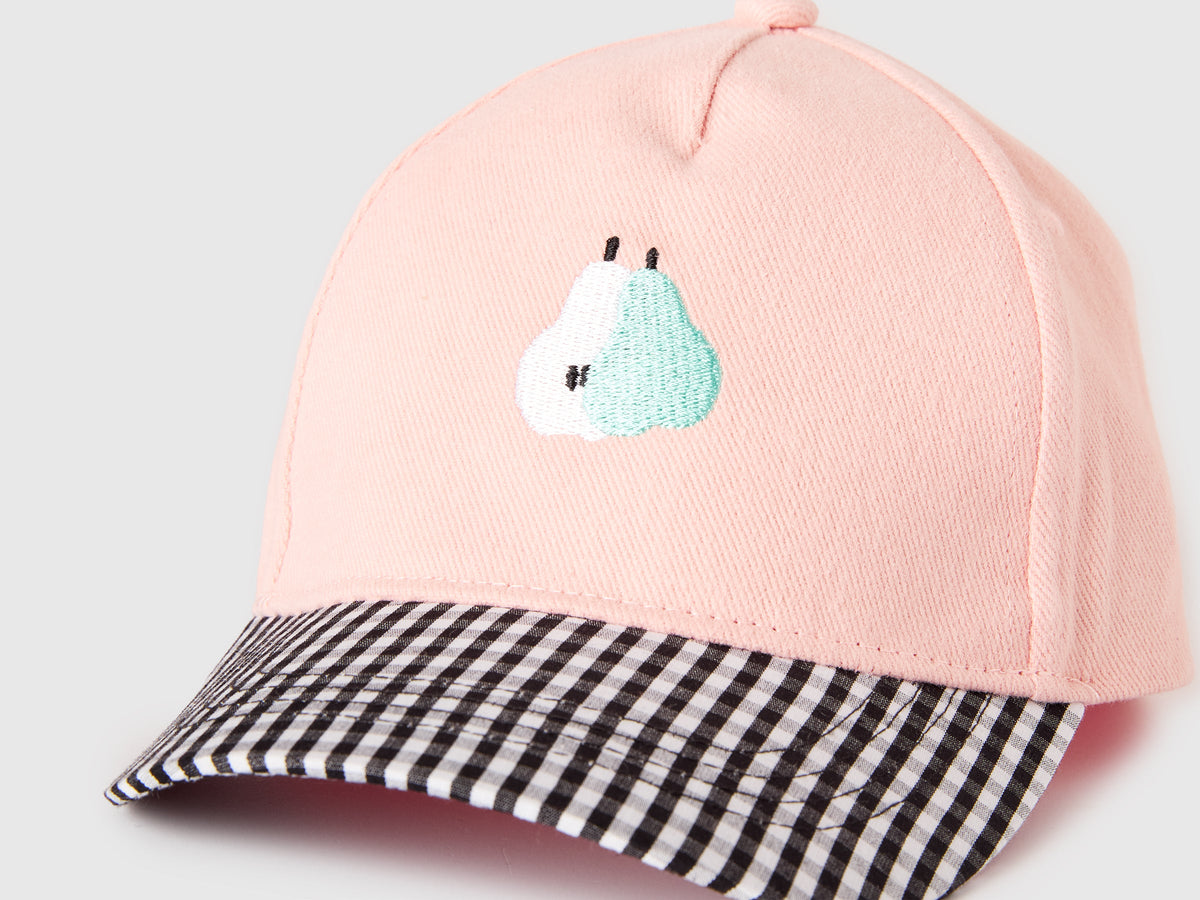 Cappello baseball con ricamo pera