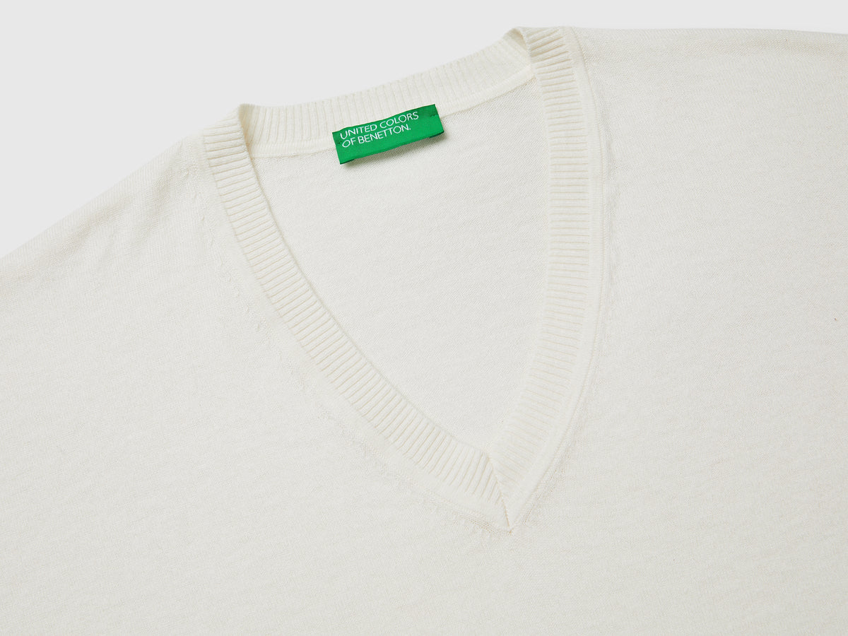 Maglia scollo a V in cotone e lana