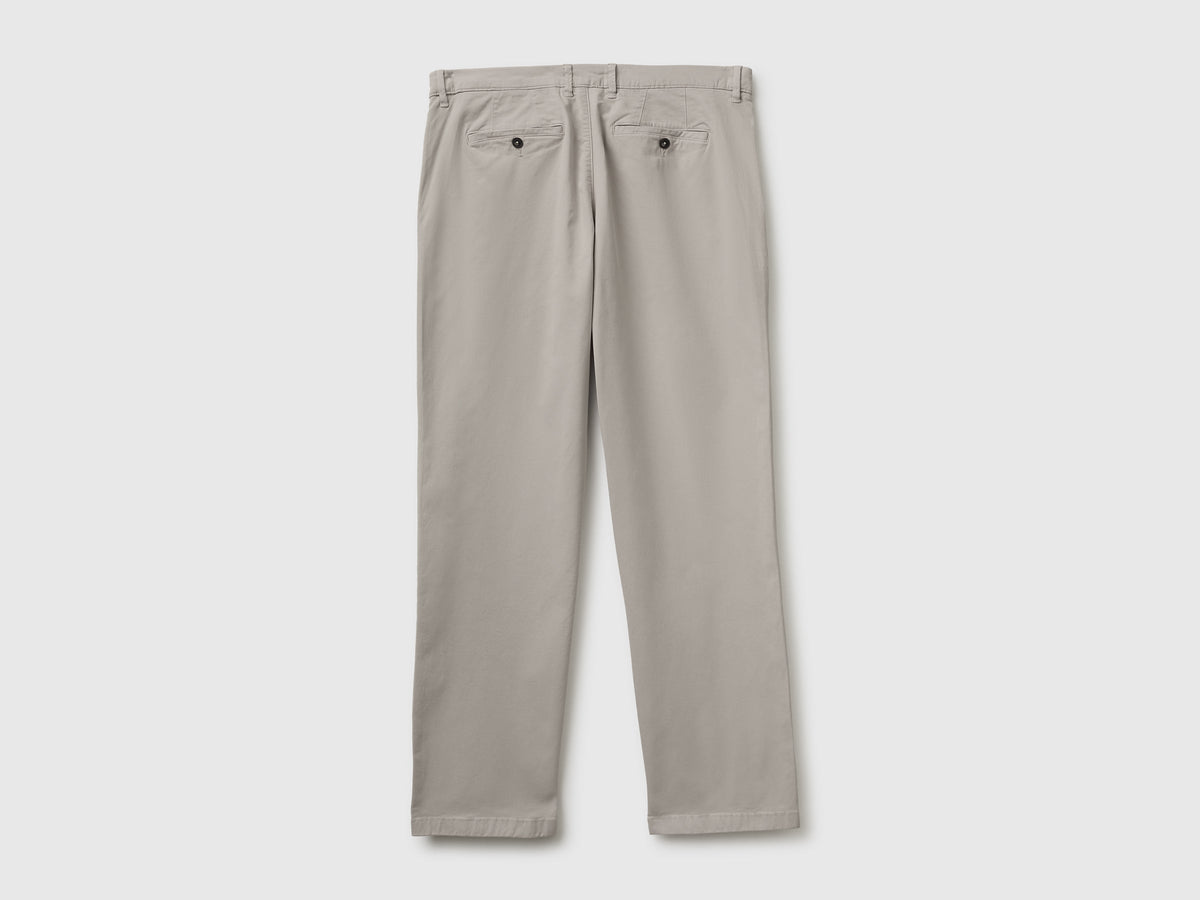 Chino straight fit