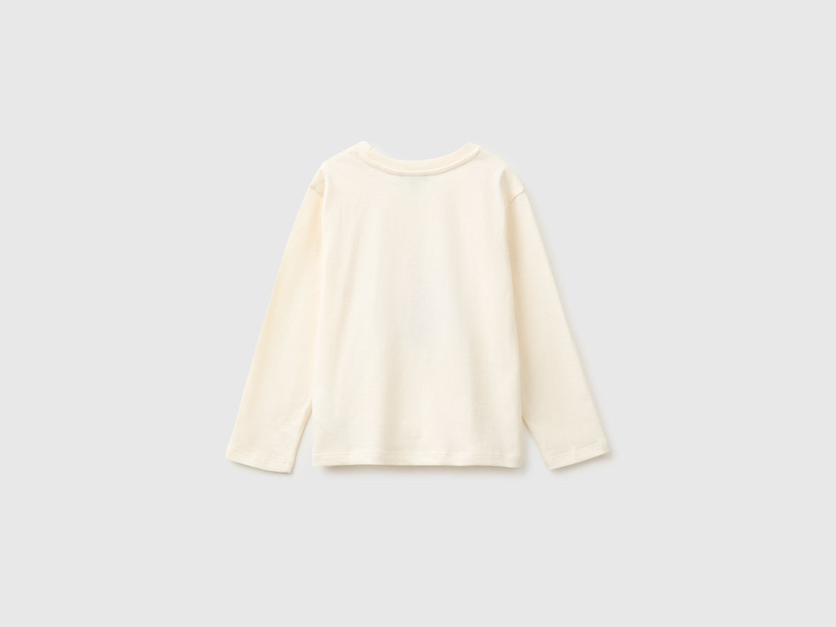 T-shirt con ricamo in cotone bio