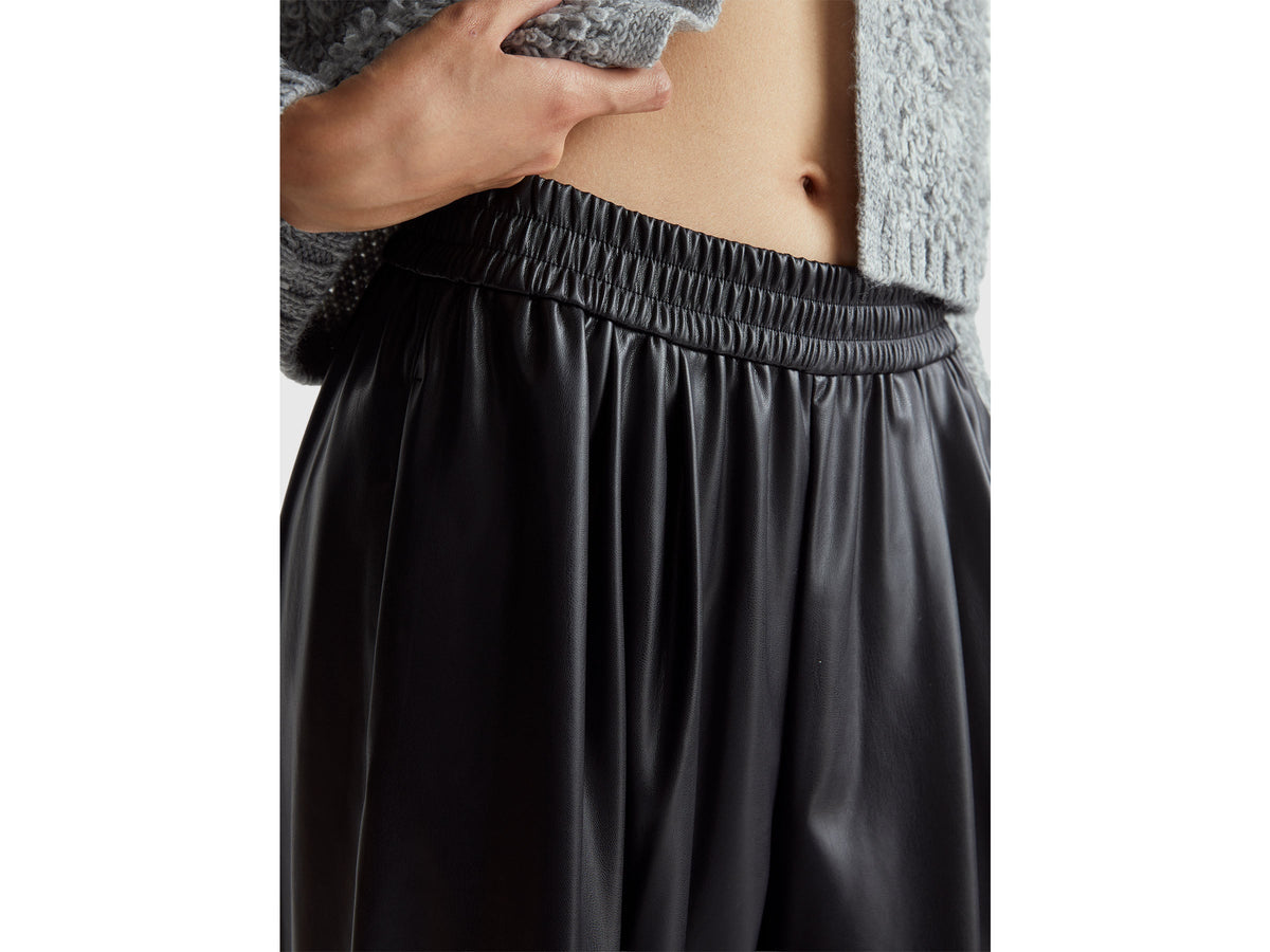 Pantaloni in tessuto spalmato