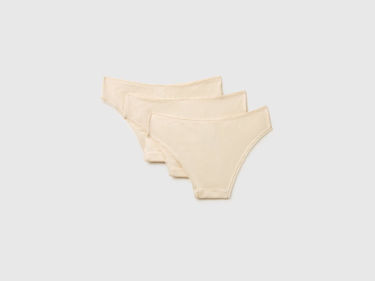 Tre slip in Modal stretch