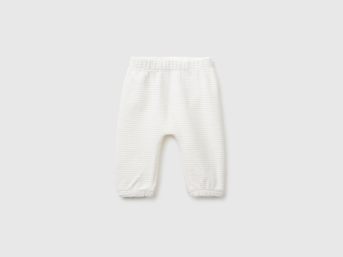 Pantaloni in ciniglia con ricamo
