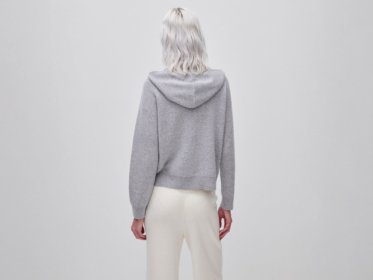 Maglia con zip e cappuccio in misto lana e cashmere