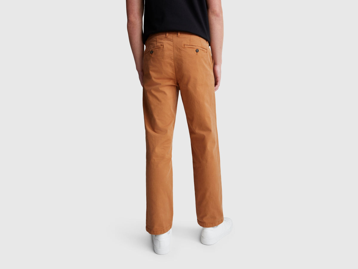 Chino straight fit