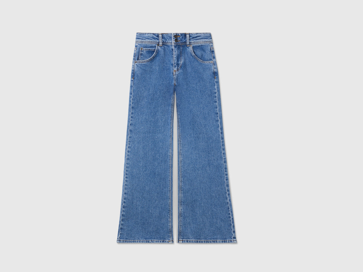 Jeans flare fit lavaggio chiaro