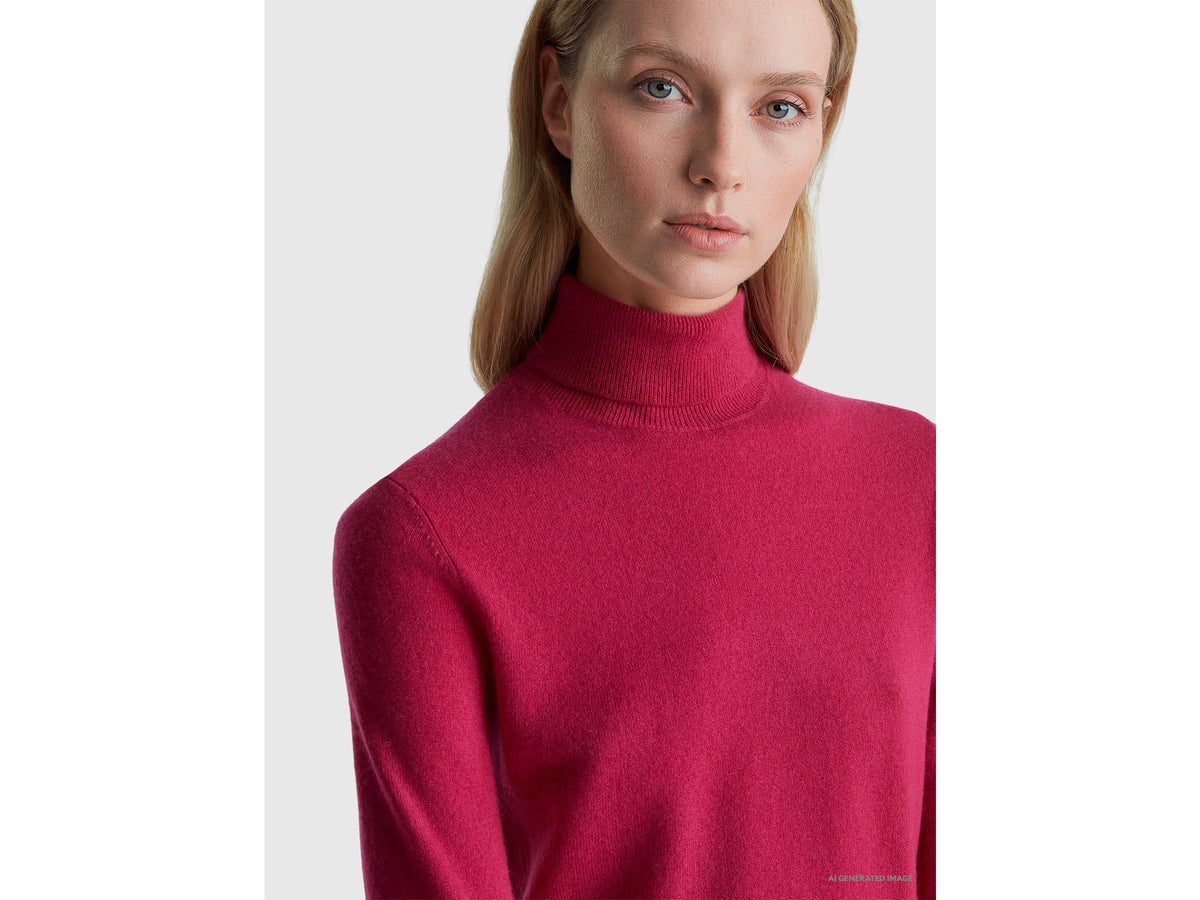 Maglione dolcevita fucsia in pura lana Merino