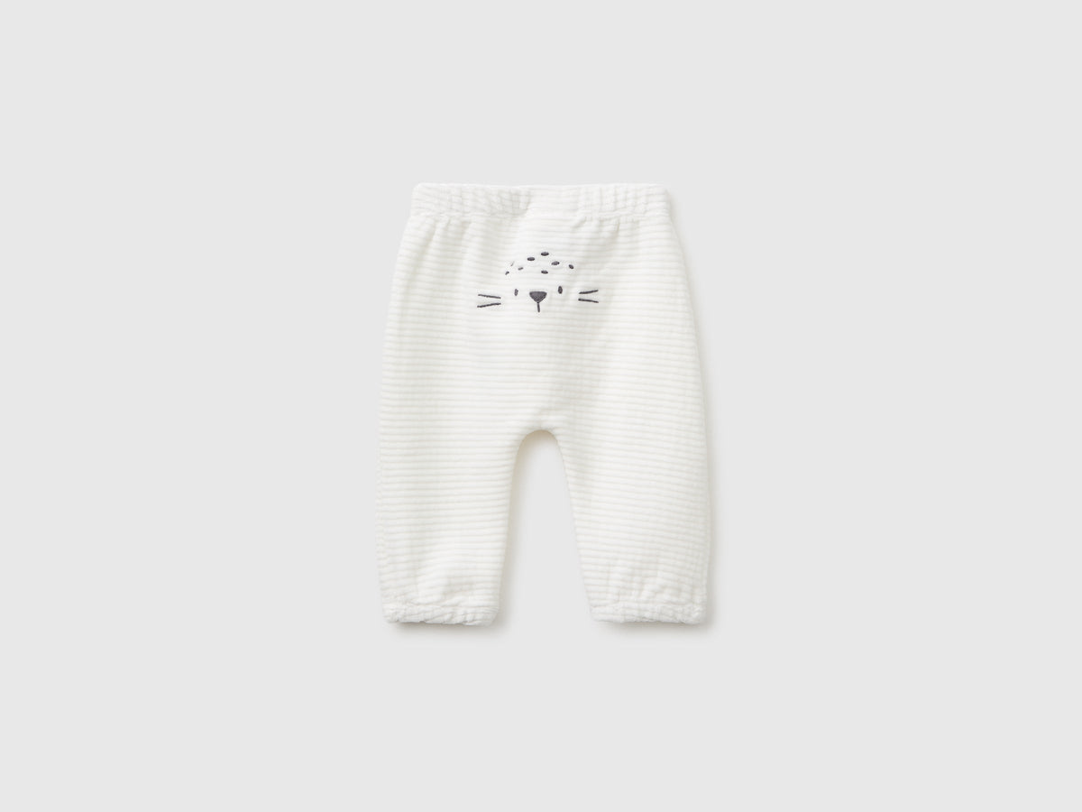 Pantaloni in ciniglia con ricamo
